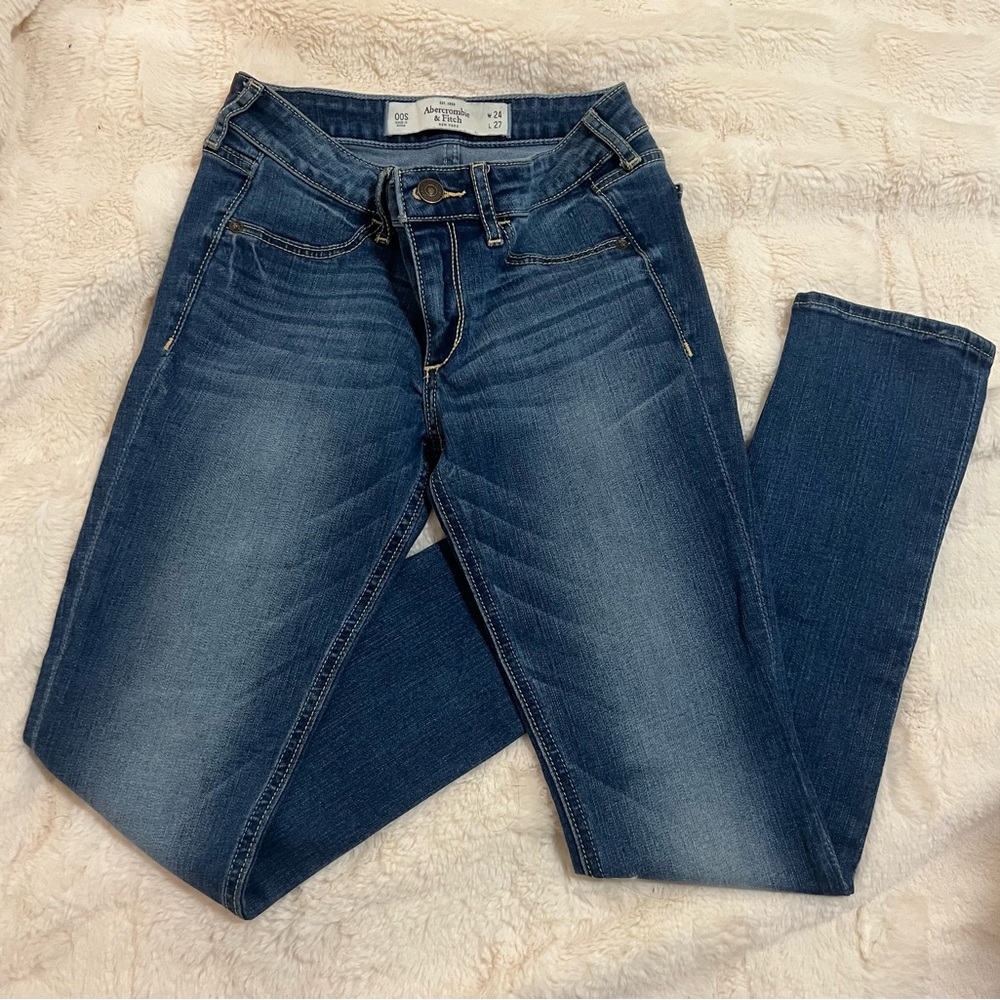 Abercrombie & Fitch blue jean jegging 00S W24 L27
